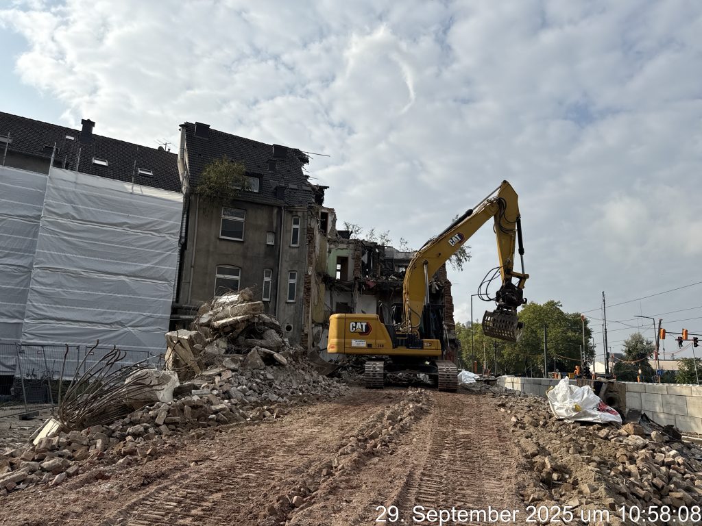 Rueckbau_Mehrfamilienwohnhaeusern_Duisburg_2026_04